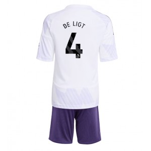Fotbalové Dres Manchester United Matthijs de Ligt #4 Dětské Venkovní Oblečení 2025-26 Krátký Rukáv (+ trenýrky)